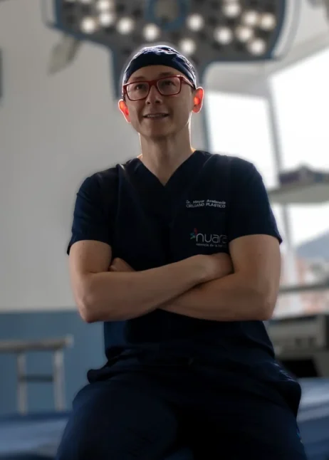 Cirugía Plástica en Bogotá | Dr. Minyor {{brizy_dc_image_alt imageSrc=